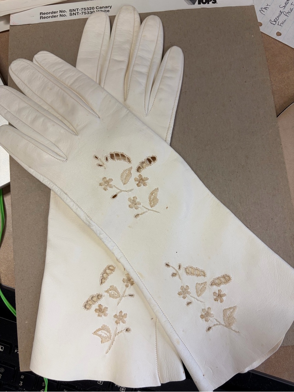 Italian Kid Leather Embroidered White Gloves
